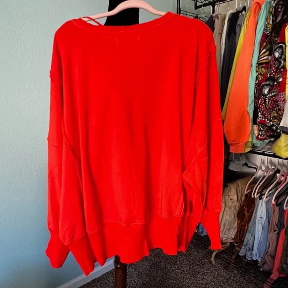 WE THE FREE by FP: Camden Graphic #14 Sweatshirt NWT - Picture 10 of 10